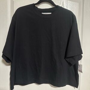 Amazon Essentials Black Cropped Tee Size 1X New With Tags Soft Basic Top